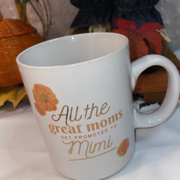 NWOT CERAMIC MIMI COFFEE MUG. MOTHERS GET PROMOTED TO MIMI MUG. ArtDeco MIMIMUG. - Picture 3 of 5